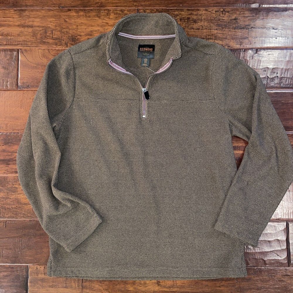 Redmond Clothing Outfitters Men's Quarter Zip Color Brown Size Medium‎